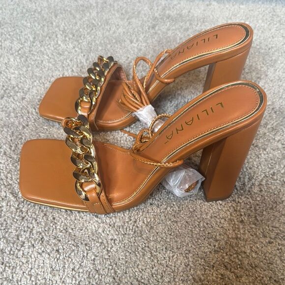 Women’s Liliana Mabel-17 Chunky Gold Tone Chain Lace Up Heel Size 6.5 NEW - Picture 6 of 10